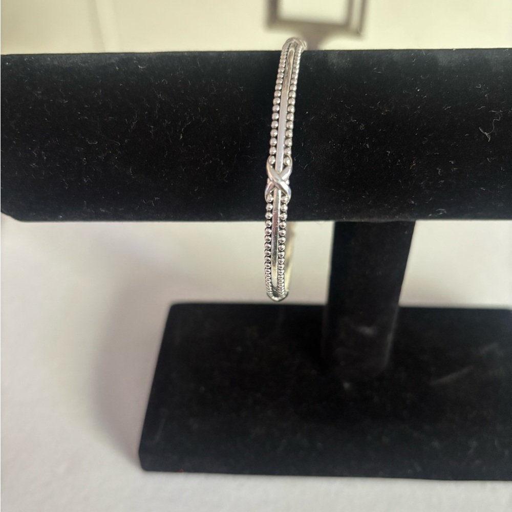 LAGOS Sterling Silver Caviar Bead Oval Bangle Bracelet